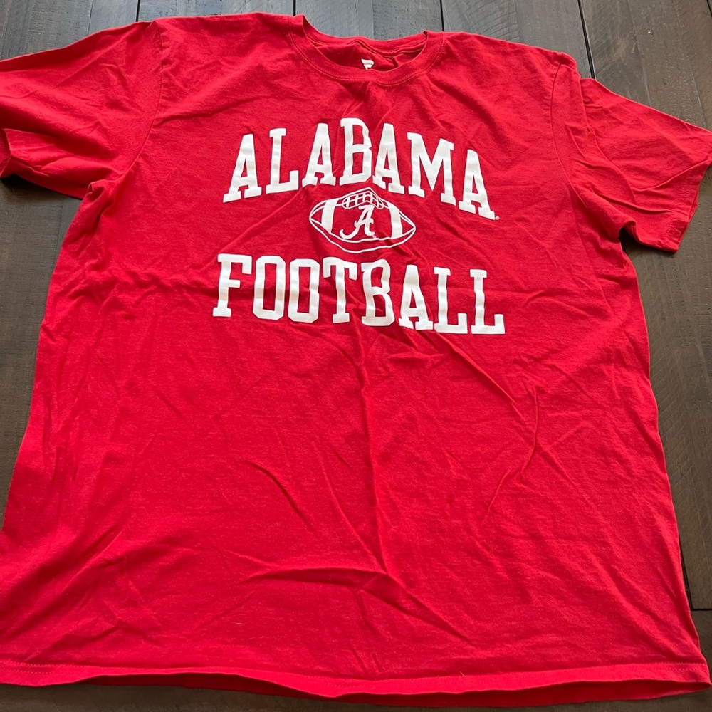 NWOT - Alabama Crimson Tide Tee